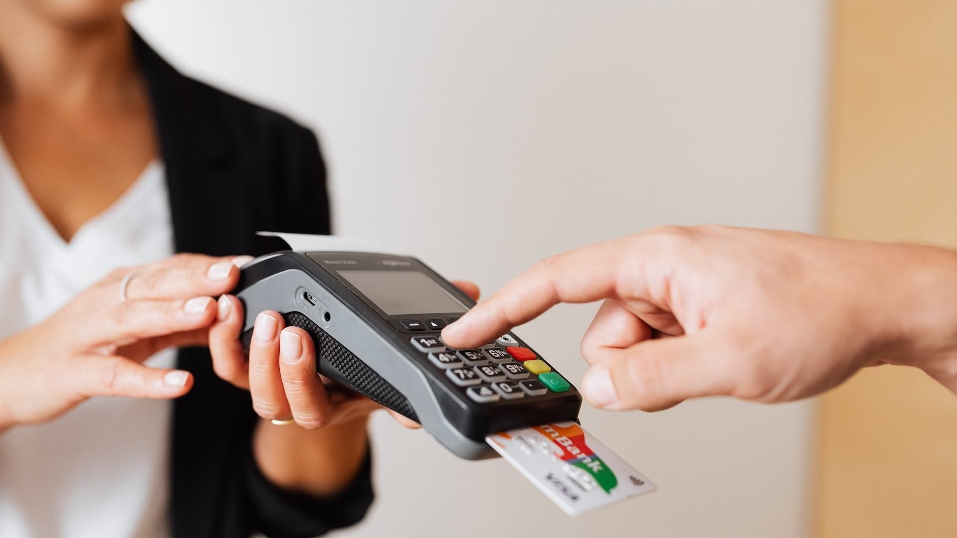 Existen tarjetas de crédito con varios tipos de beneficios y cobertura