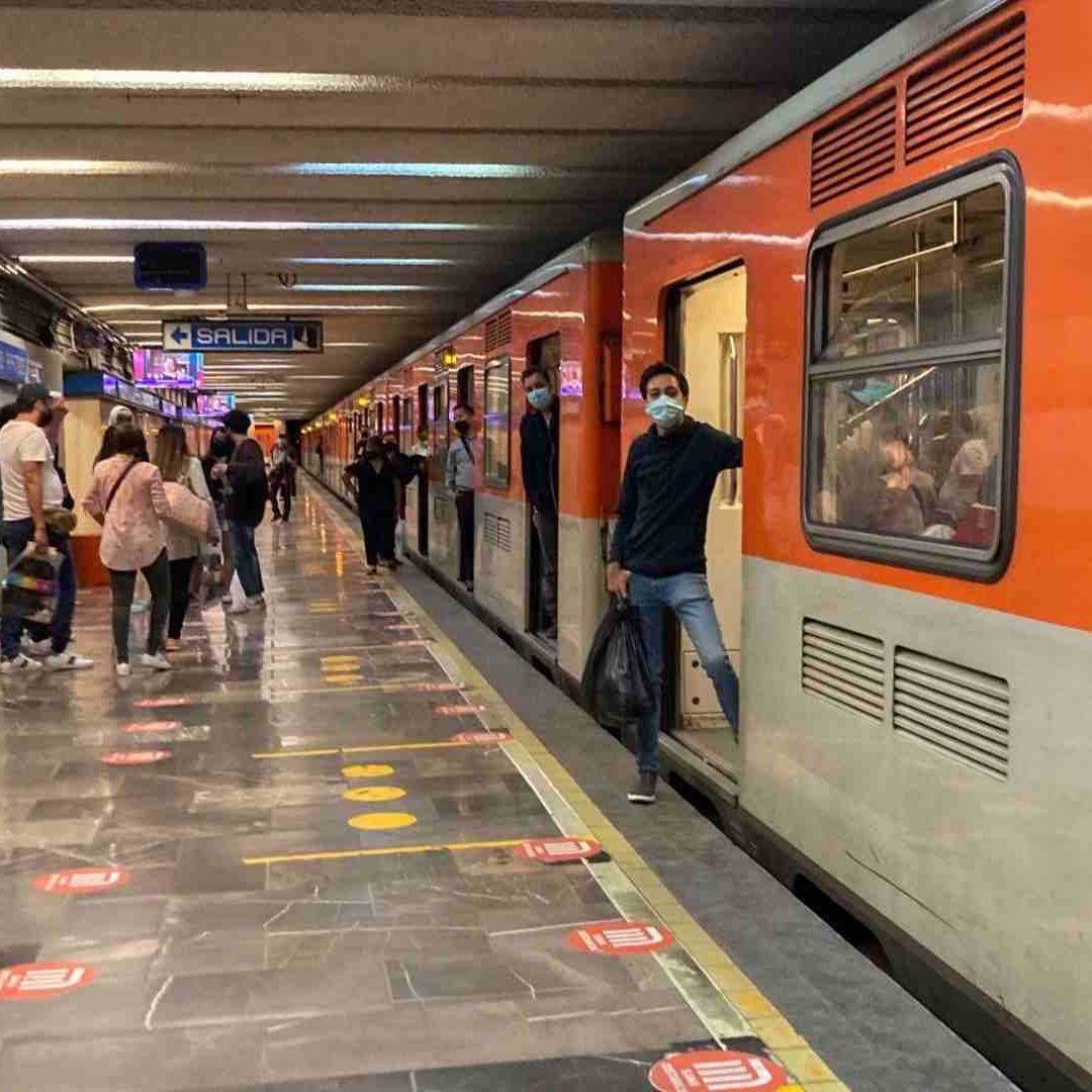 El Metro de la CDMX puede emitir a la ciudadanía una constancia por retrasos en su servicio