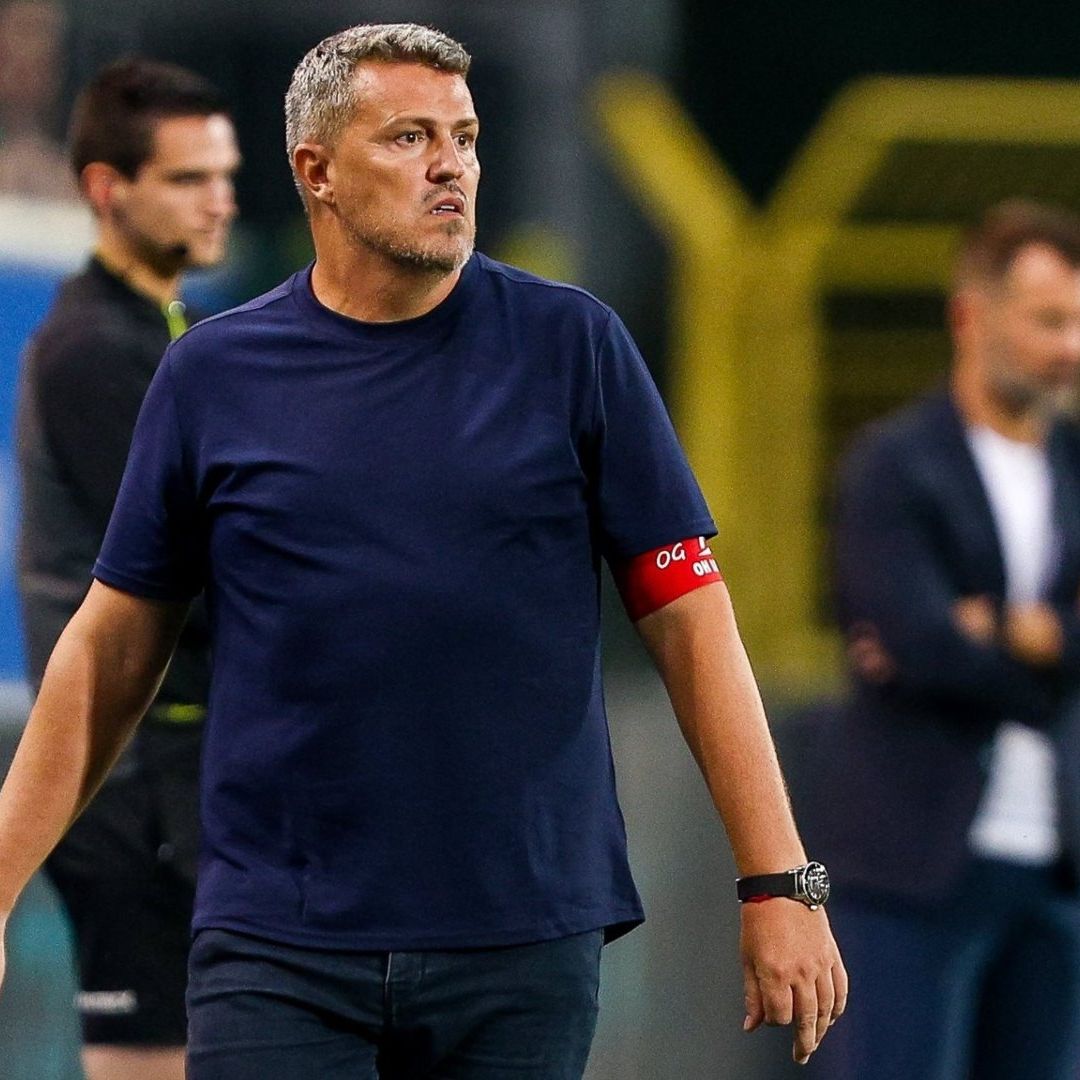 Óscar García Junyent, designado nuevo entrenador de Chivas del Guadalajara.
