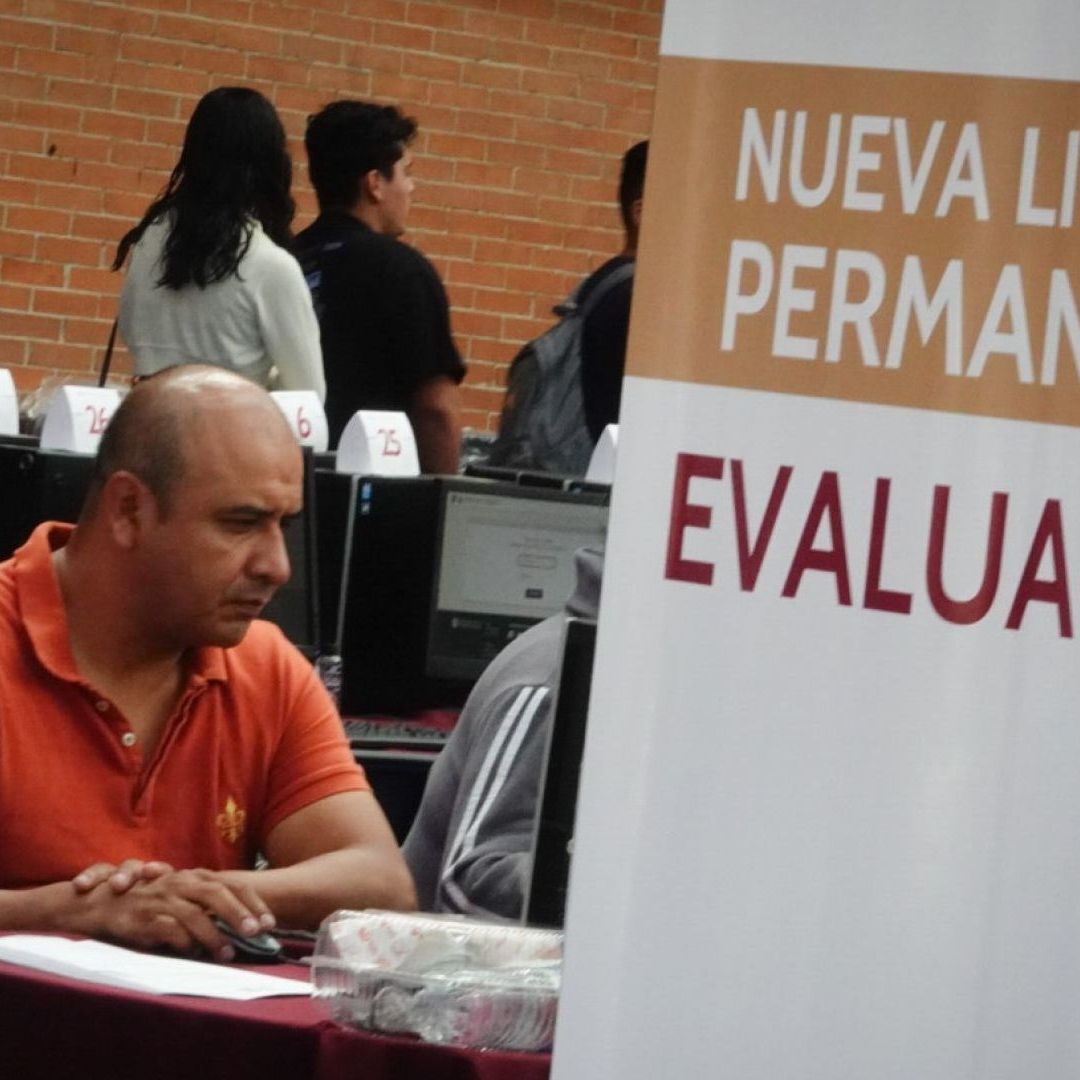 La SEMOVI habilitó la página web para que las personas tramiten la licencia permanente en CDMX en línea por primera vez