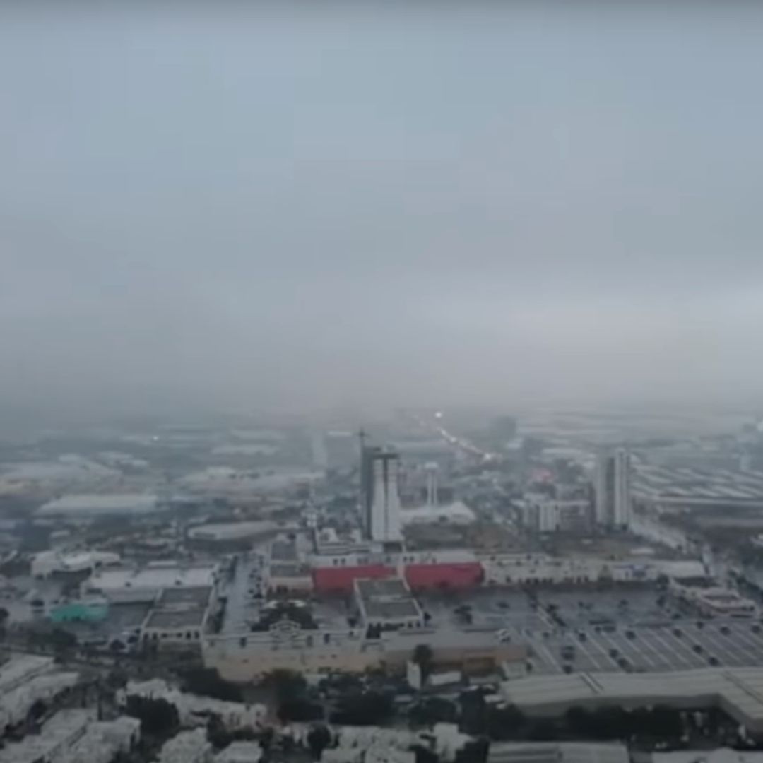 Esta condición de cielo cerrado, lluvias y poco movimiento en las temperaturas
