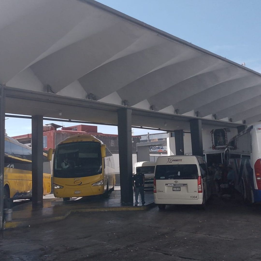 Asalto a Pasajeros de Autobús Línea Oro en Vía Atlixcáyotl de Puebla