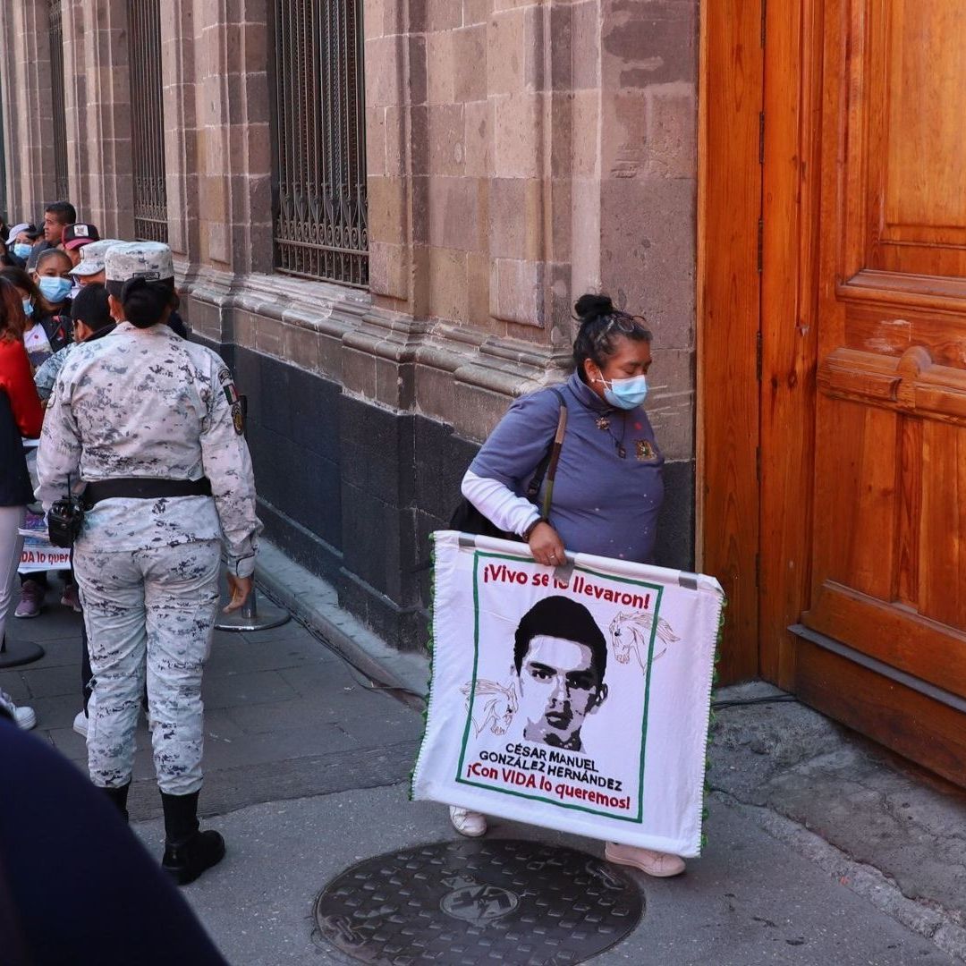 Caso Ayotzinapa: Así Fue la Primera Reunión de Sheinbaum con los Padres de los 43 Normalistas