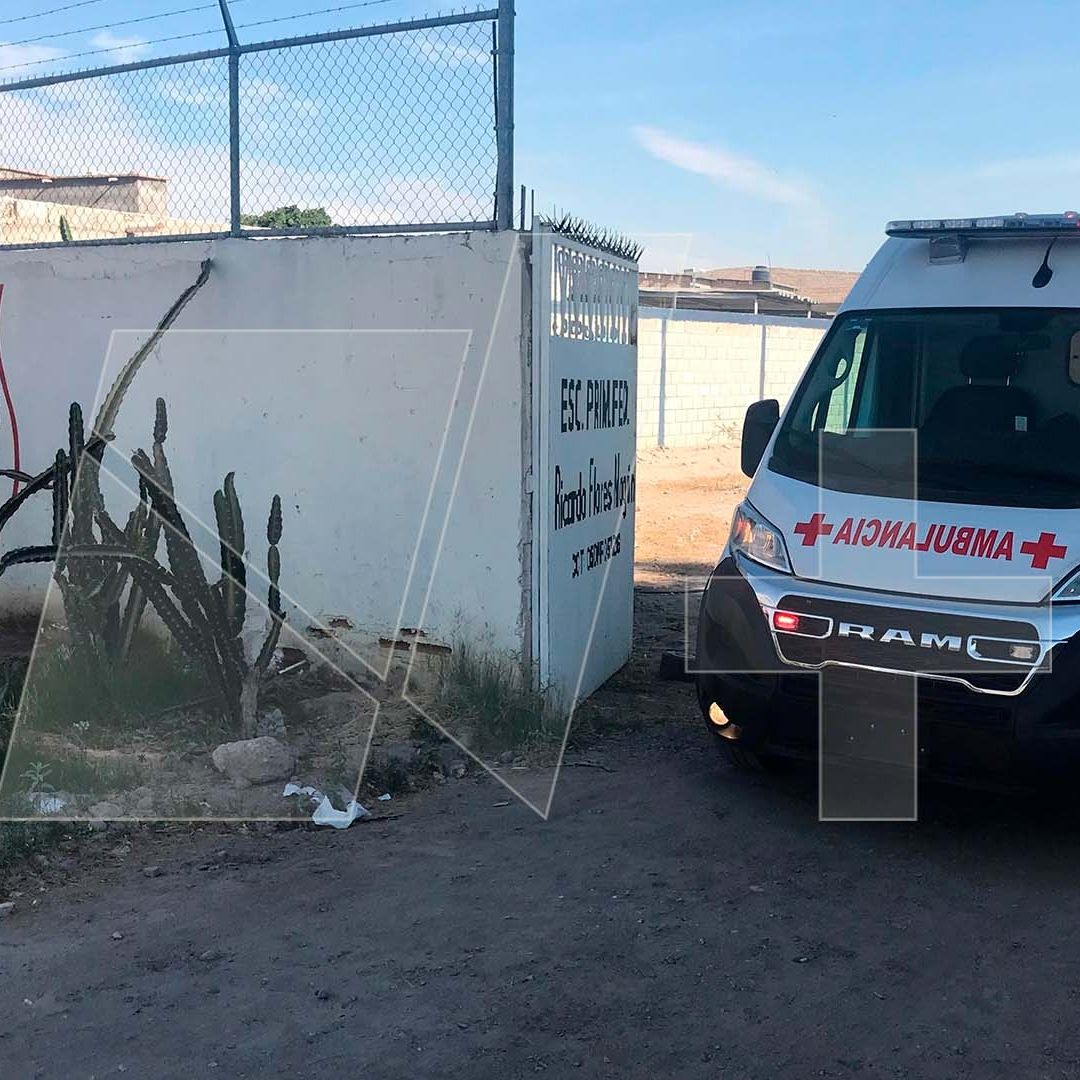 Alumno de Primaria se Encaja Varilla Mientras Jugaba en el Recreo en Torreón