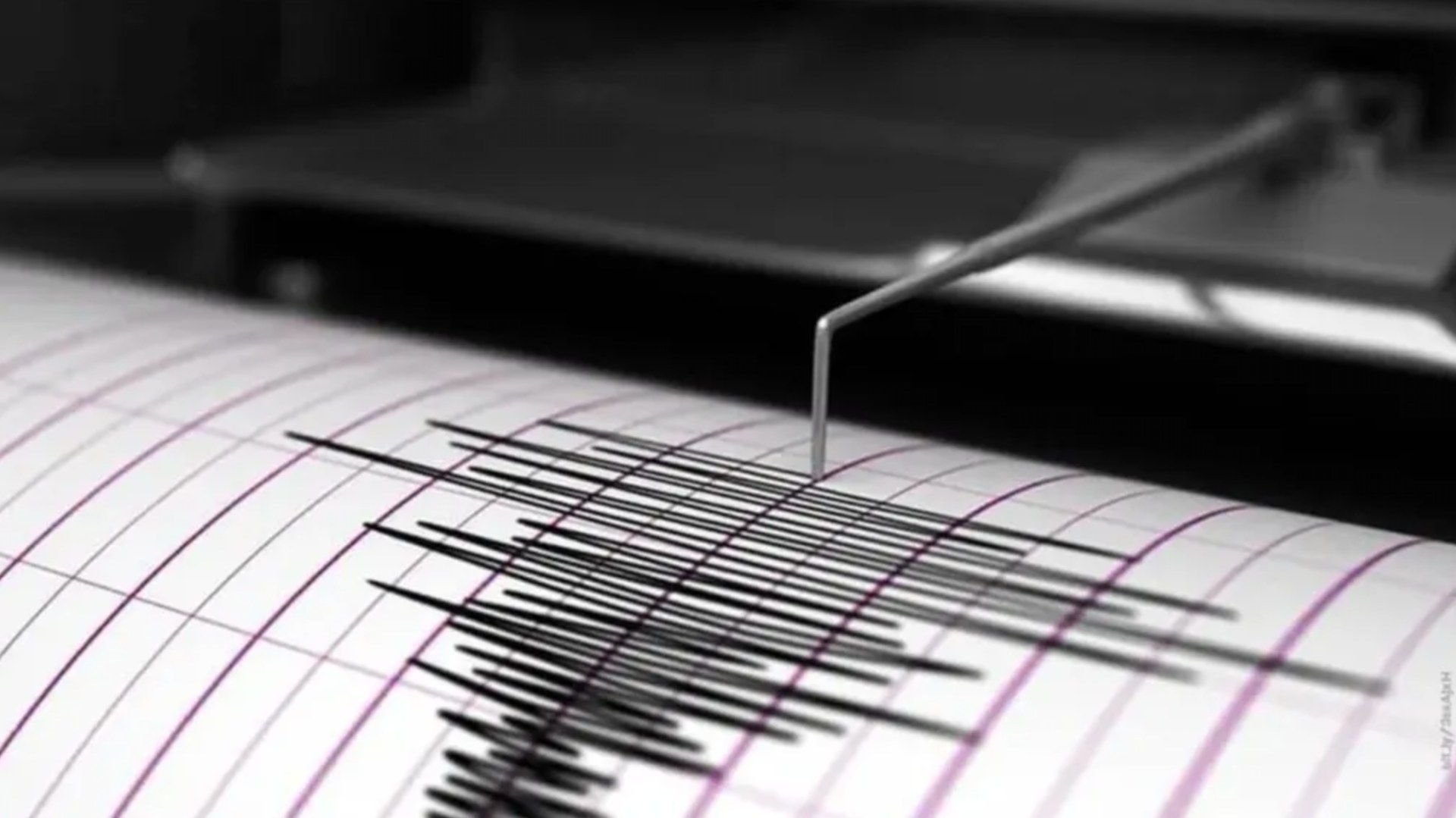 Sismo Magnitud 3.9 Sacude a Playas de Rosarito y Tijuana; Evacúan Palacio Municipal