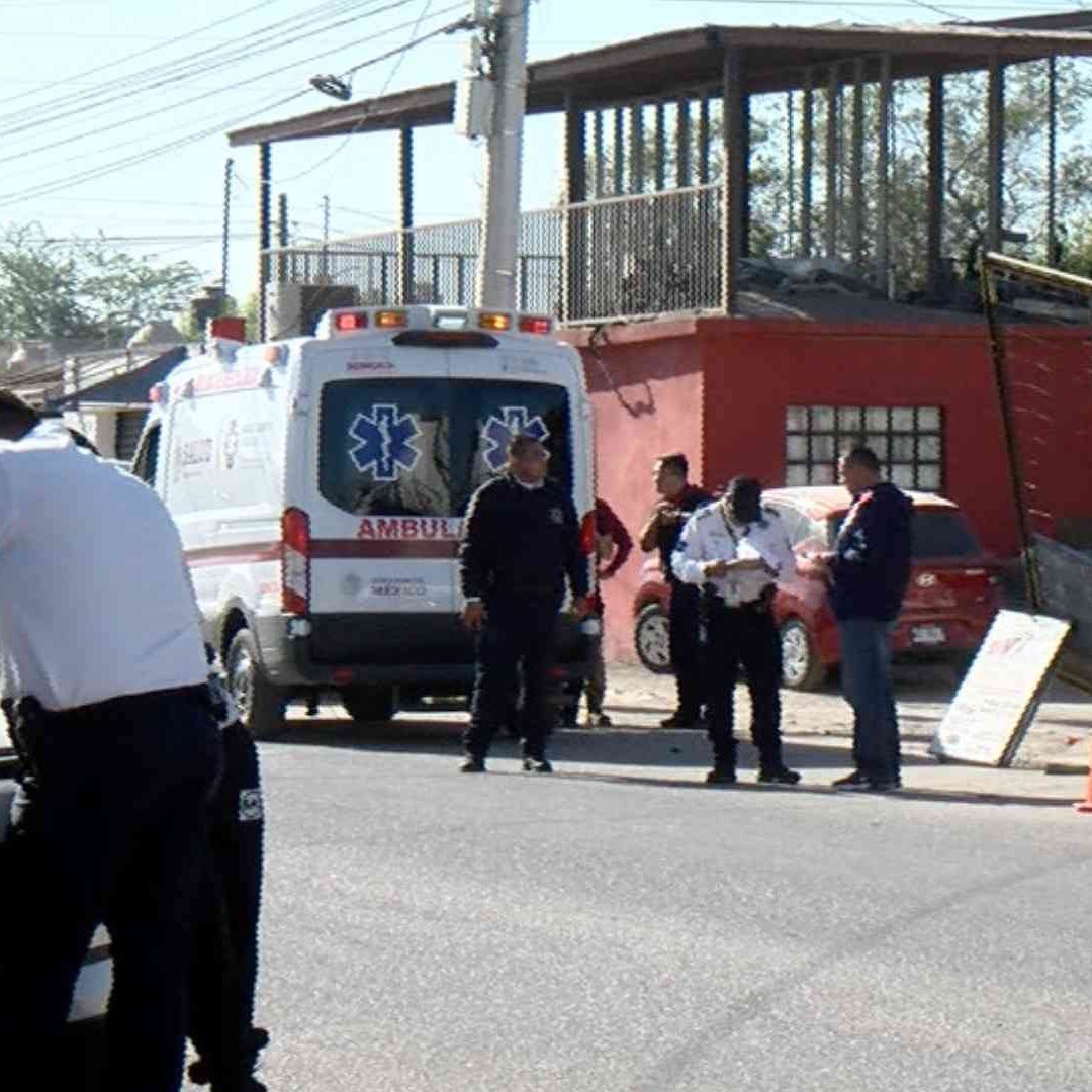 Accidente Vial Deja a Hombre de la Tercera Edad con Lesiones de Consideración en Hermosillo