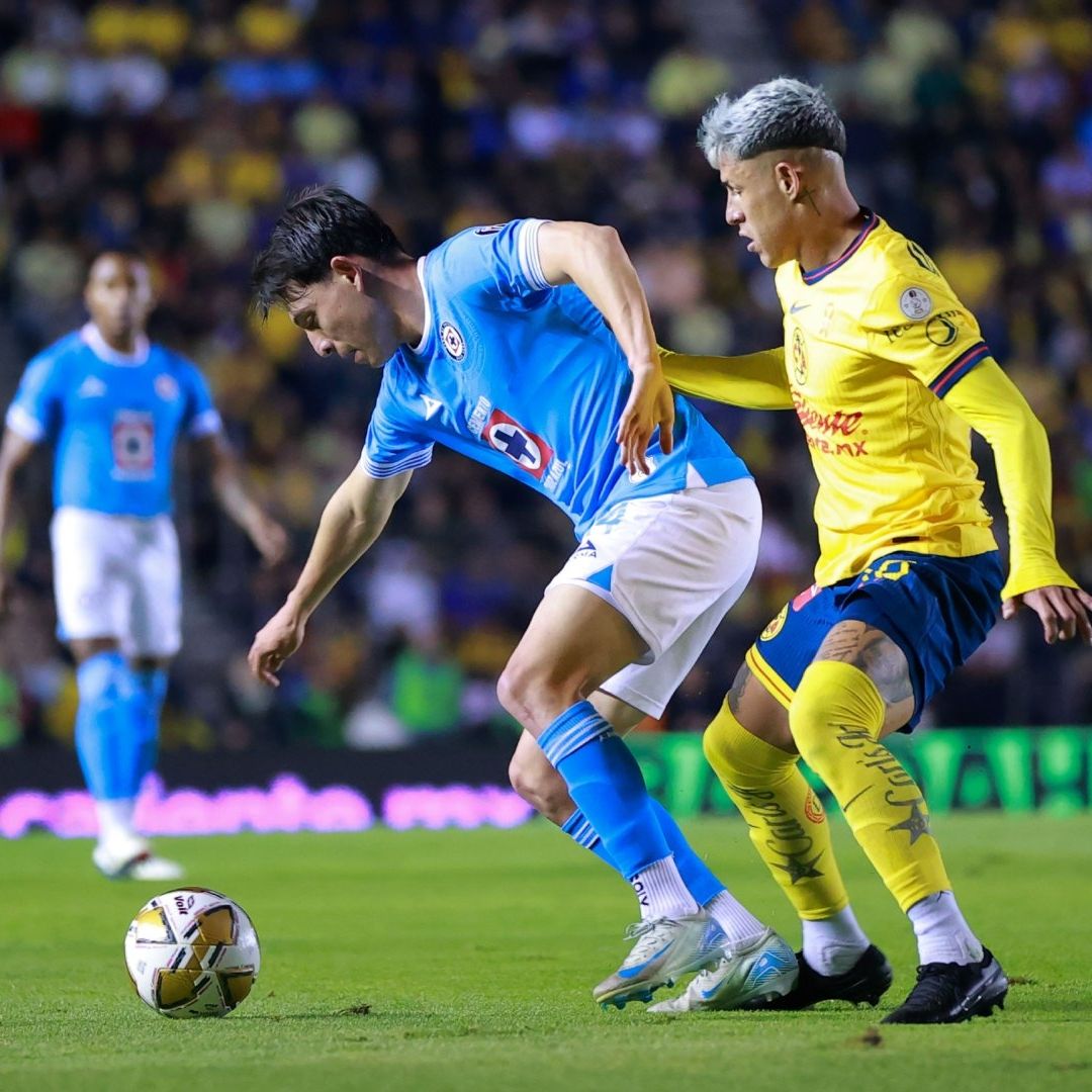 América fue local en el Estadio de la Ciudad de los Deportes, para enfrentar al Cruz Azul