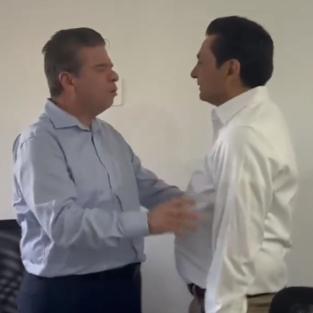 Video | Exdiputado del PVEM Golpea a Legislador Morenista en el Congreso de Chiapas
