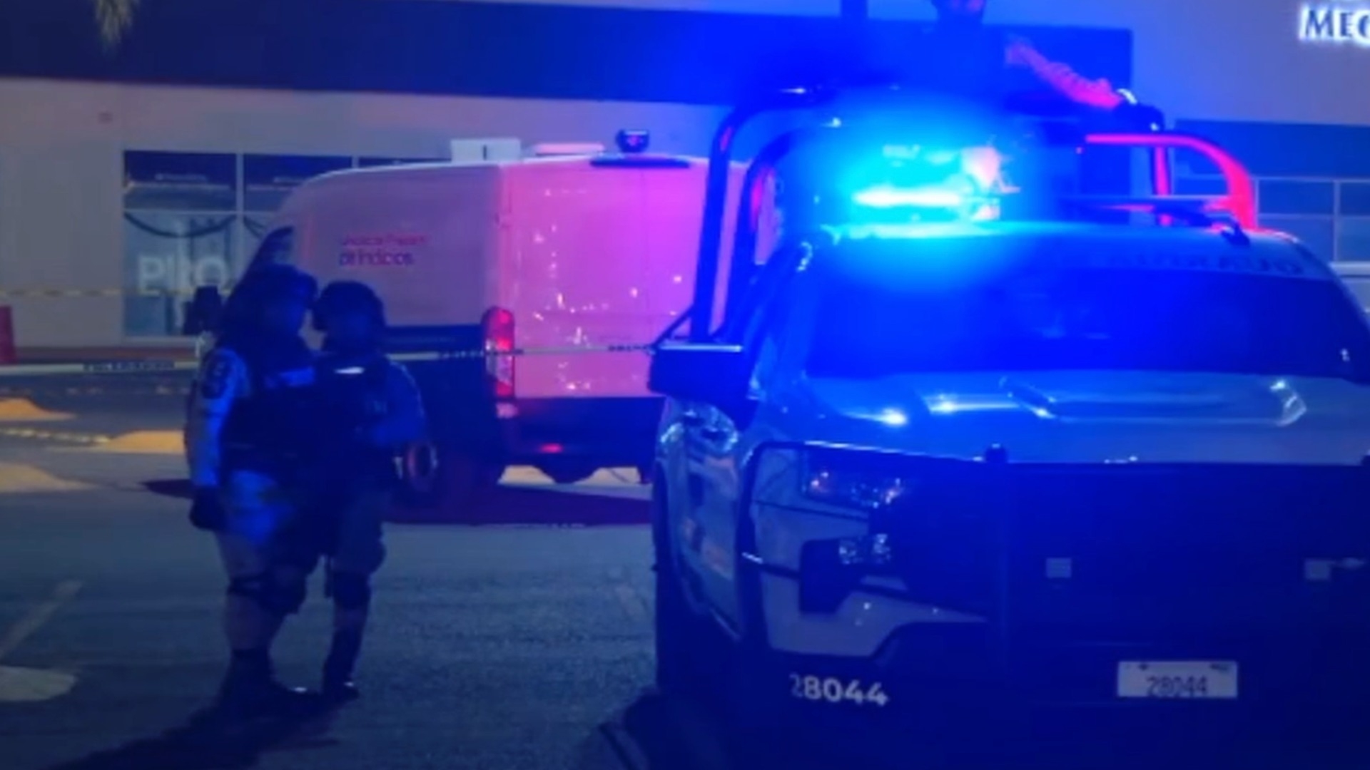 Asesinan a Hombre en Estacionamiento de una Plaza Comercial en León