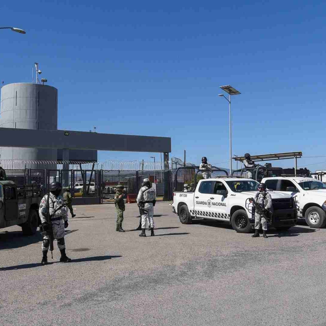 Operativo de seguridad en el penal del Altiplano