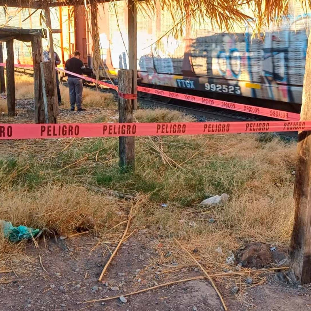 Hombre es Arrollado por el Tren tras Quedarse Dormido en las Vías en Gómez Palacio.