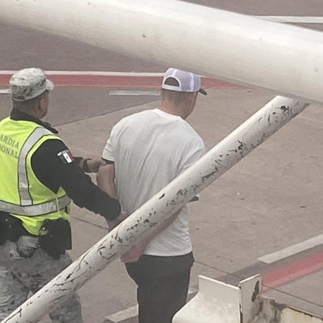 Se Recupera Hombre que Intento Desviar Avión a Estados Unidos
