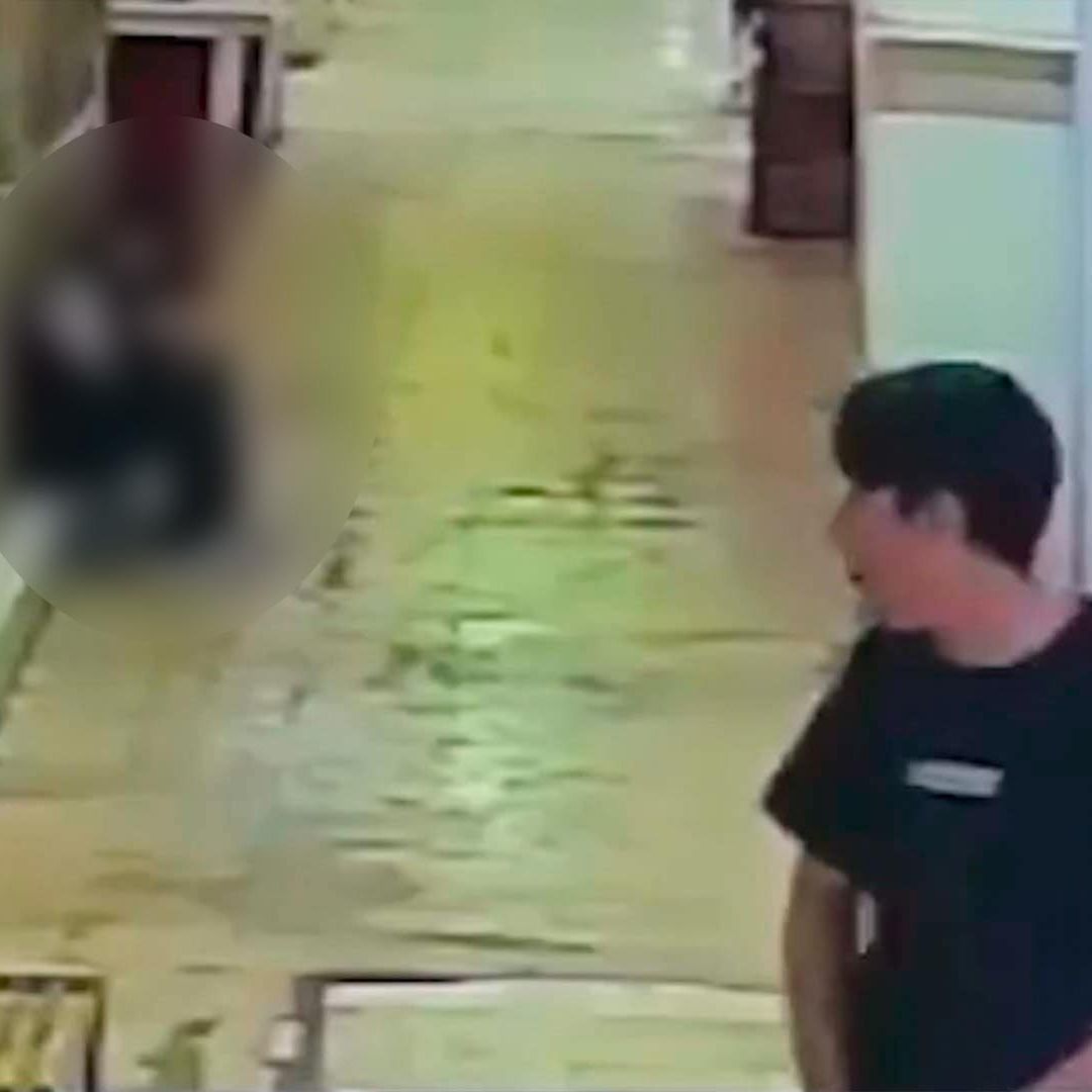 Video: Captan a Sujeto Acosando a Niño en Mercado Juárez de Torreón