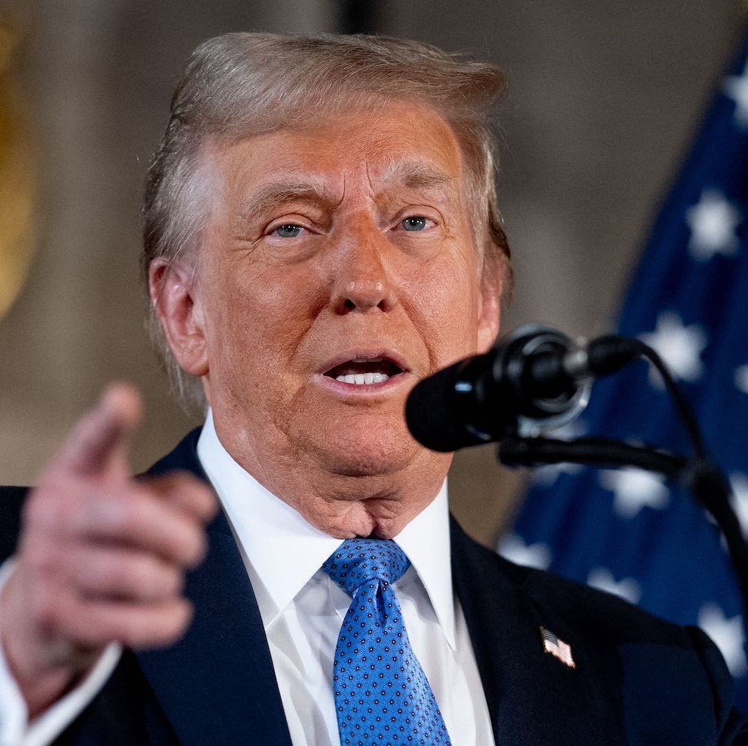 Donald Trump en conferencia de prensa en Florida