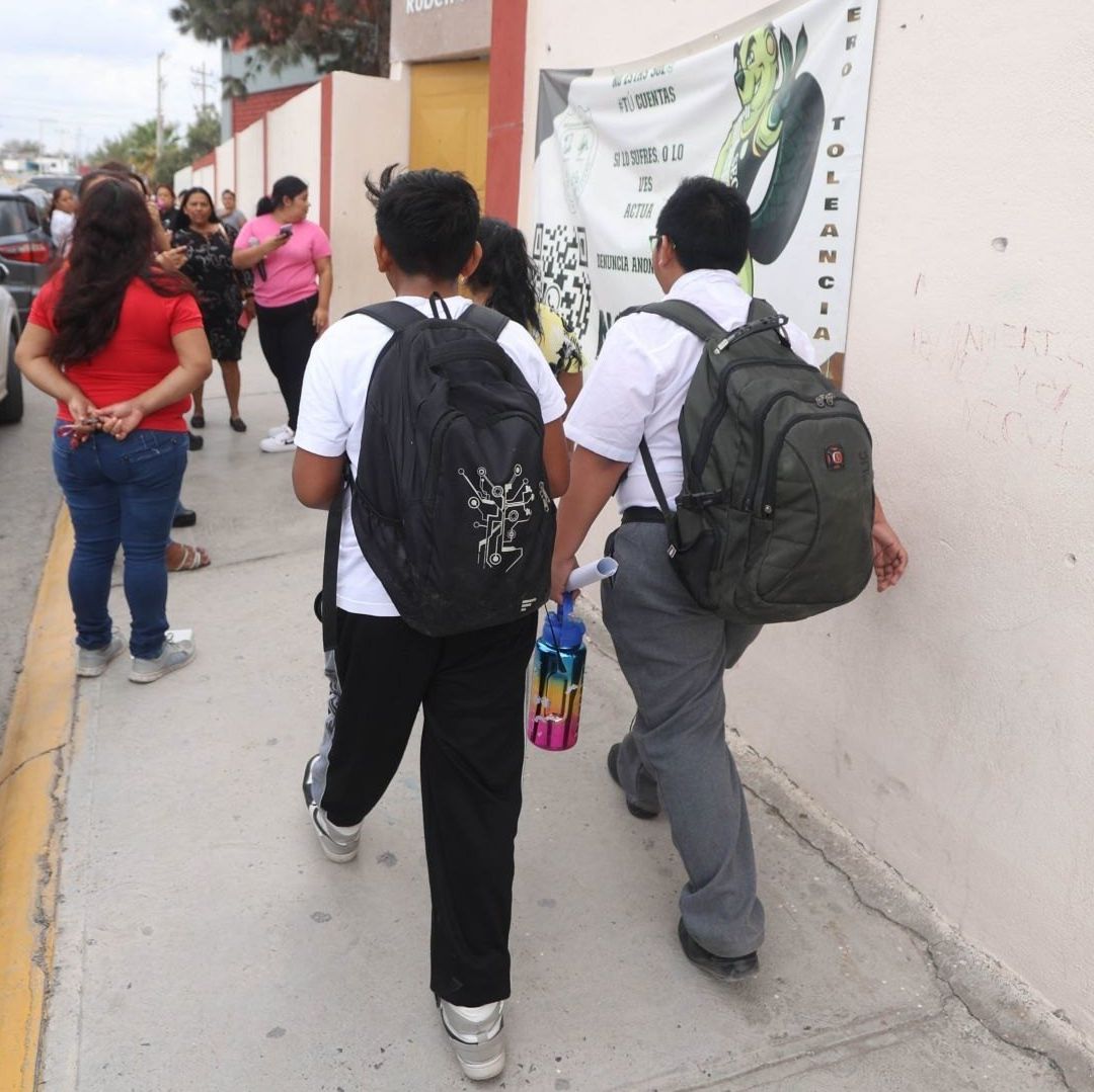 Asociaciones de padres de familia señalan que en el 50 por ciento de las escuelas hay presencia de drogas.
