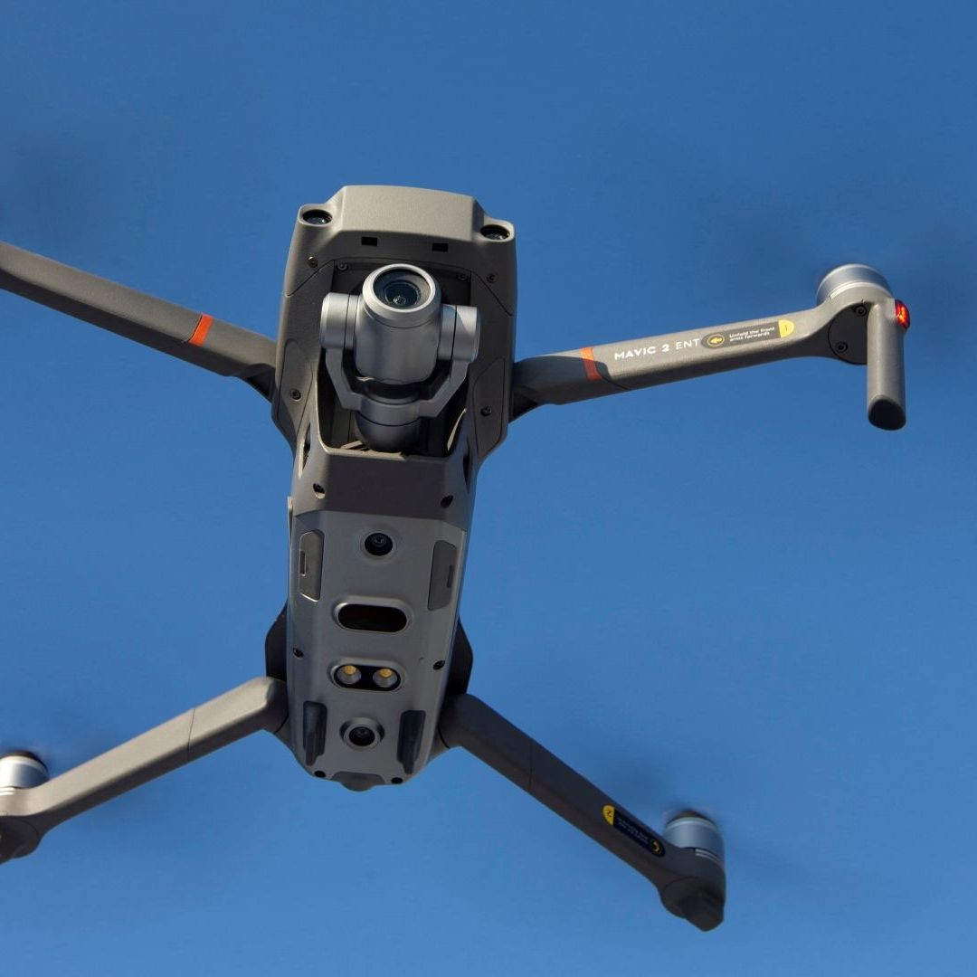En días recientes, se han reportado avistamientos de drones en Estados Unidos. Conoce aquí lo que se sabe sobre esta situación