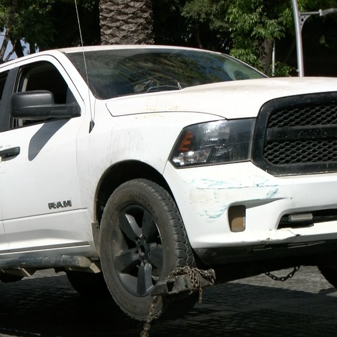 Tres Detenidos en Persecución de Camioneta Robada en Avenida Juárez de Puebla