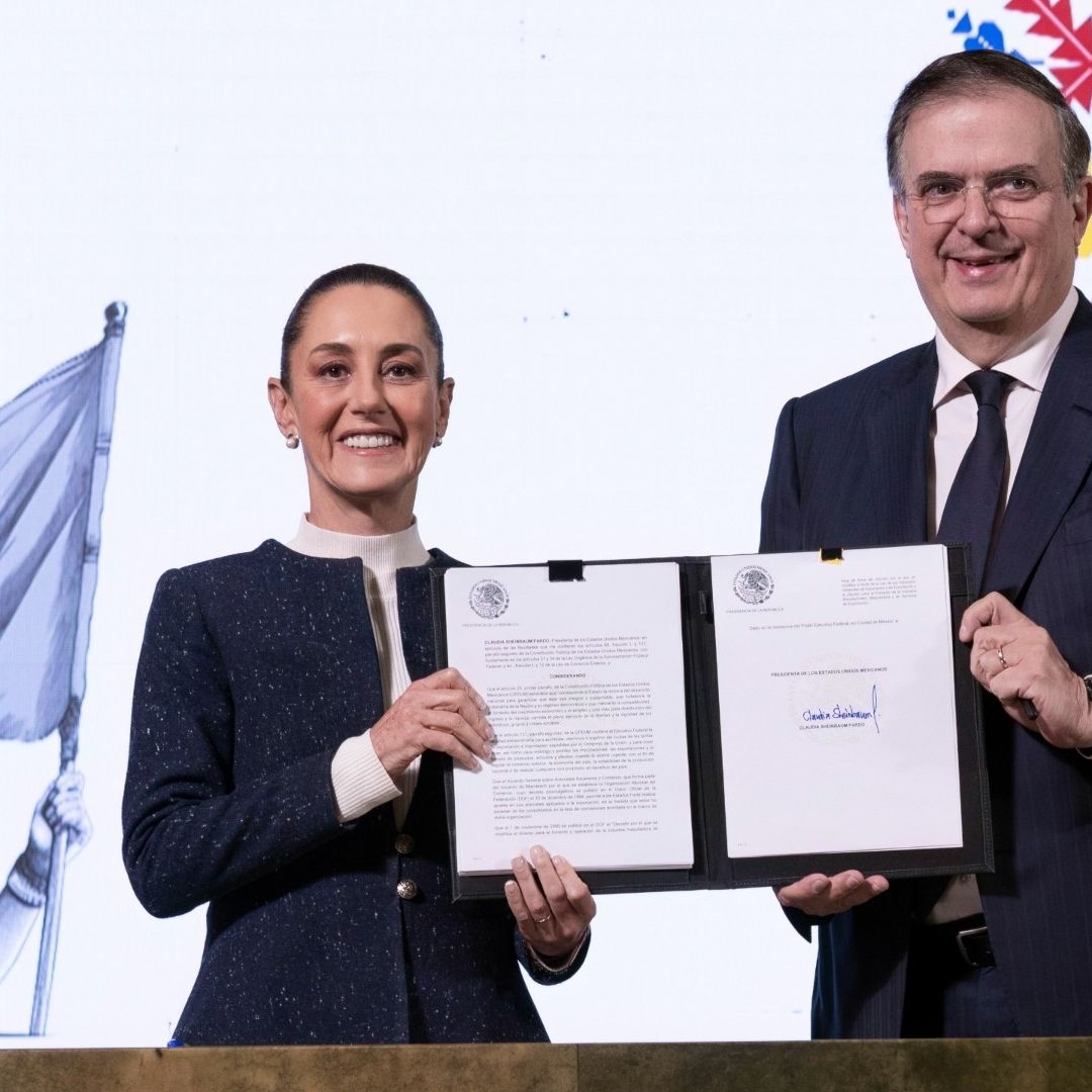 Gobierno Va contra Importadores Abusivos: Firma Decreto para Proteger Industria Textil Mexicana
