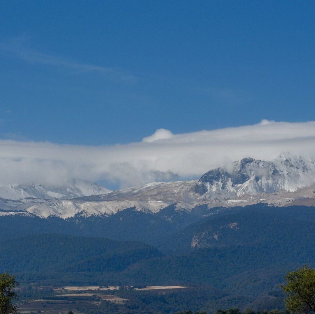 El Nevado de Toluca es también conocido como "Xinantécatl" (que en náhuatl significa "Señor Desnudo").