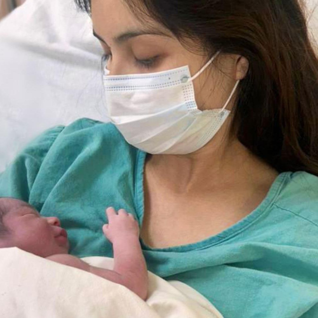 Dan la Bienvenida a Primeros Bebés Nacidos en Navidad en Baja California; Así se Celebró