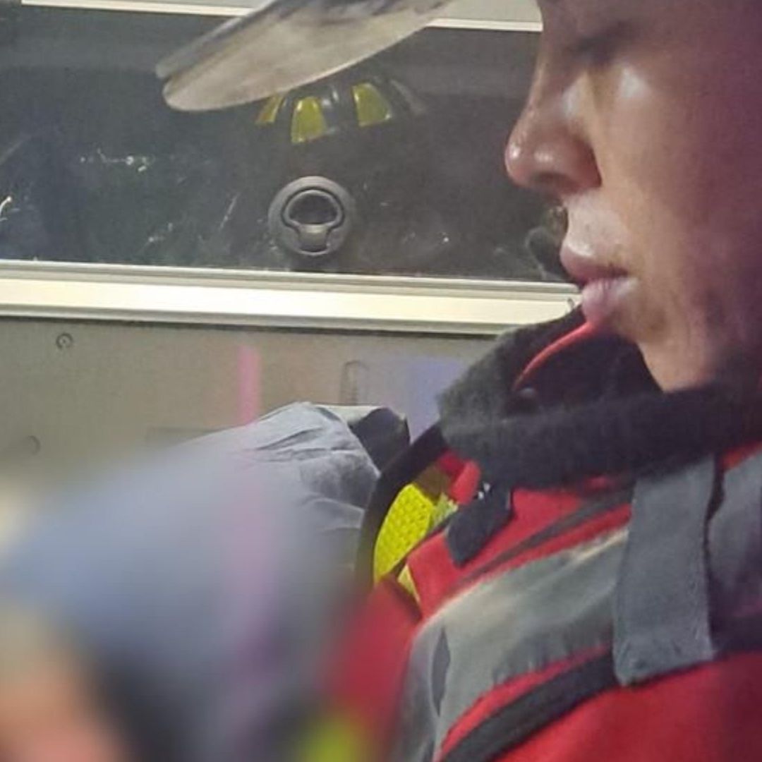 Bomberos Atienden Parto de Joven Madre Dentro de Restaurante en Tijuana; Esto Pasó