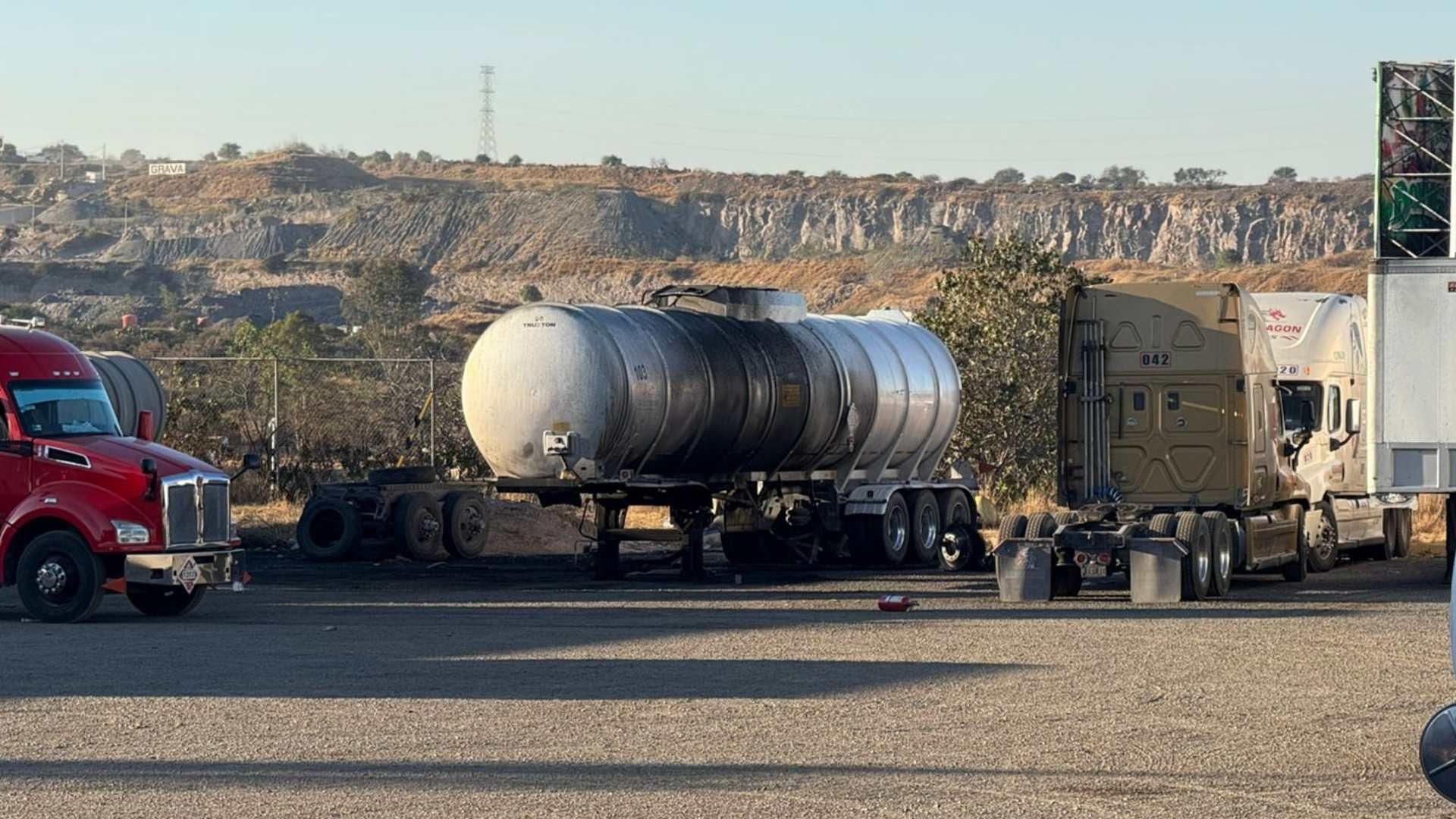 Autotanque Explota en el Marqués, Querétaro