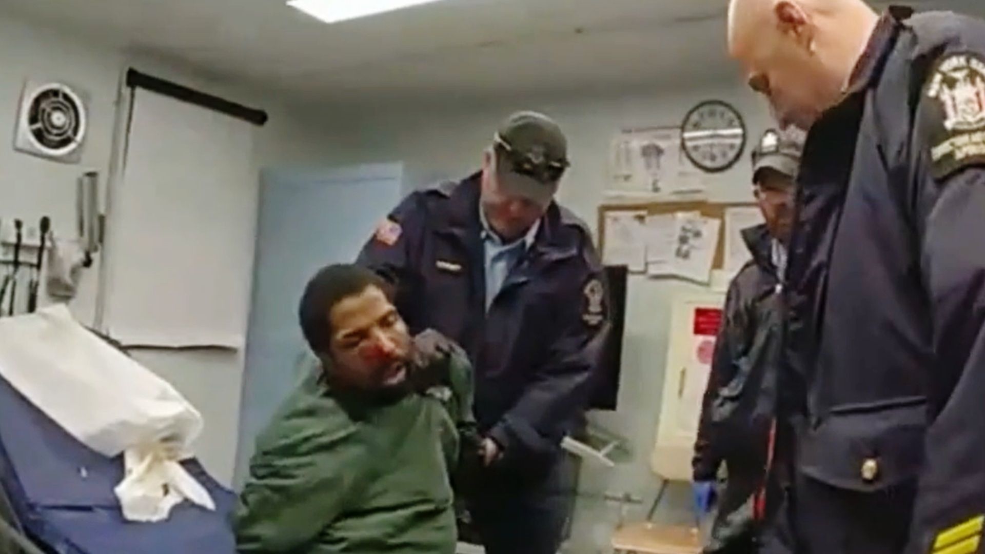 Presentan Video se Muerte de un Reo por Golpiza de Policías en Nueva York