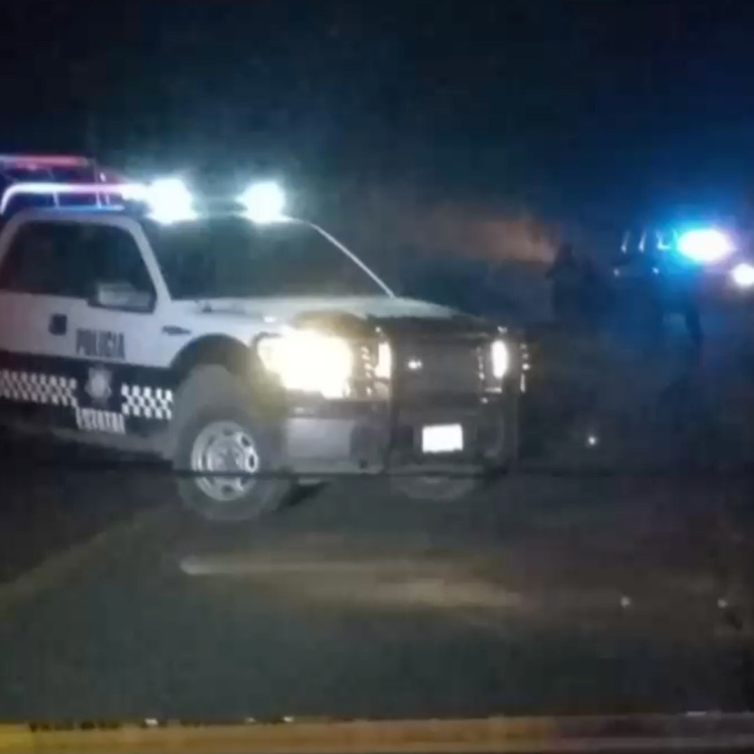 Los presuntos civiles armados en medio de la oscuridad y a pesar de los caminos de terracería, lograron darse a la fuga con rumbo desconocido, aprovechando la nula vigilancia policial en la zona.