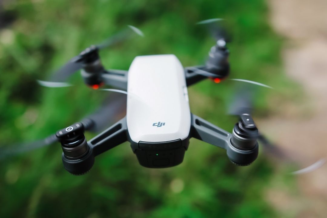 Presunto Ataque con Drones se Registra en Casas de Apatzingán