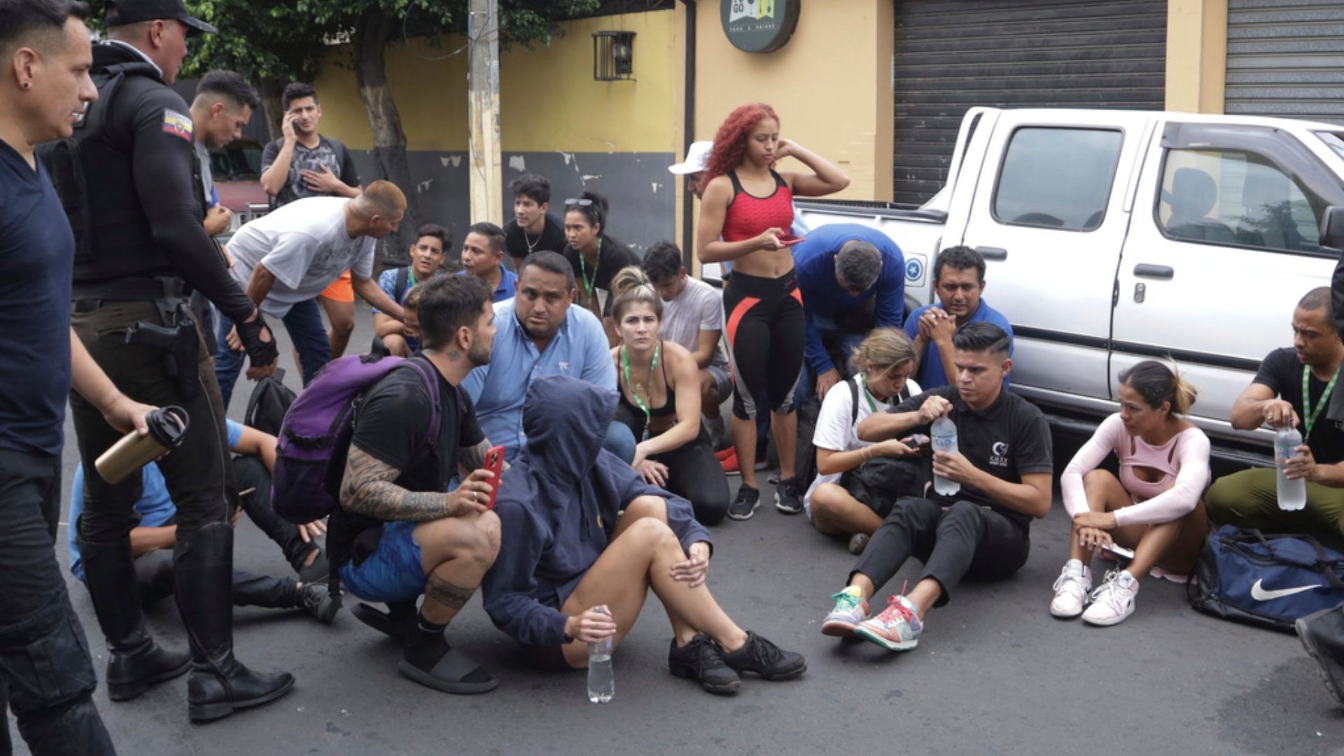La situación de violencia ha generado pánico en diversas ciudades de Ecuador. Foto: AP