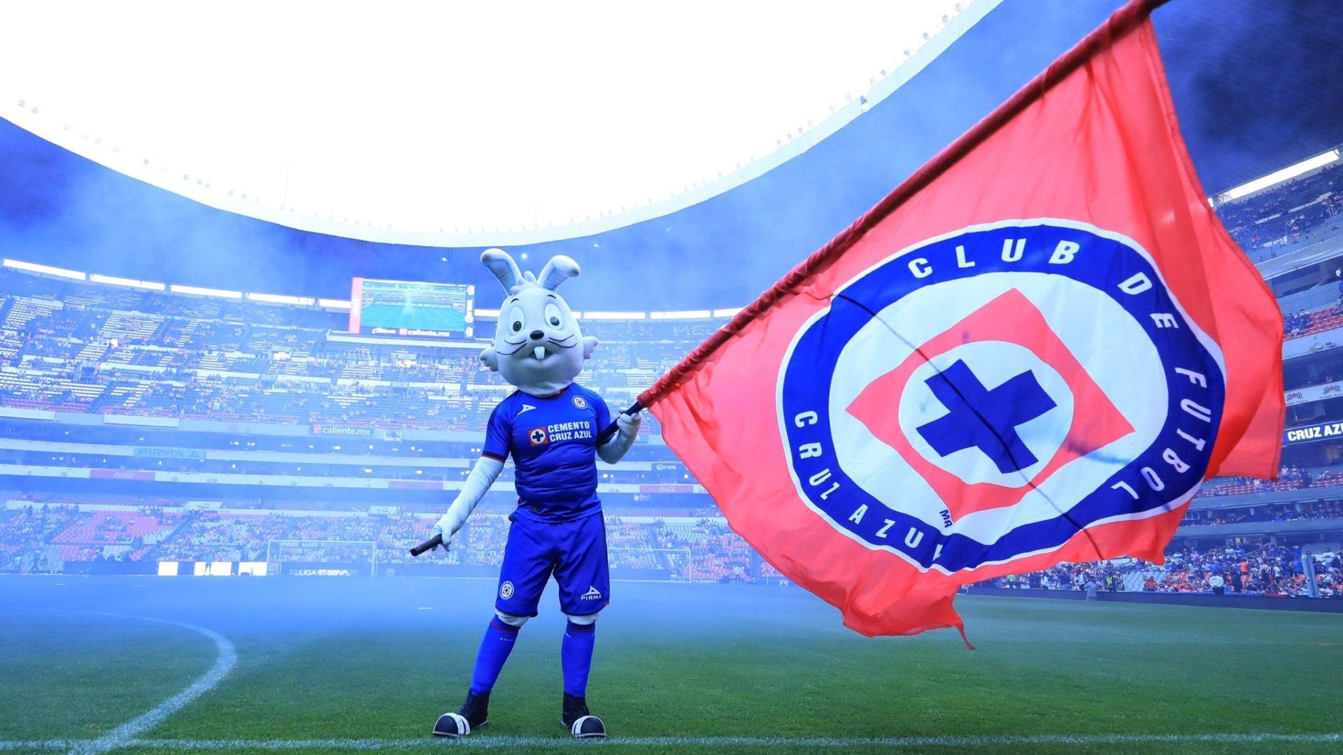 Cruz Azul regresó al estadio Azteca para recibir a las Chivas