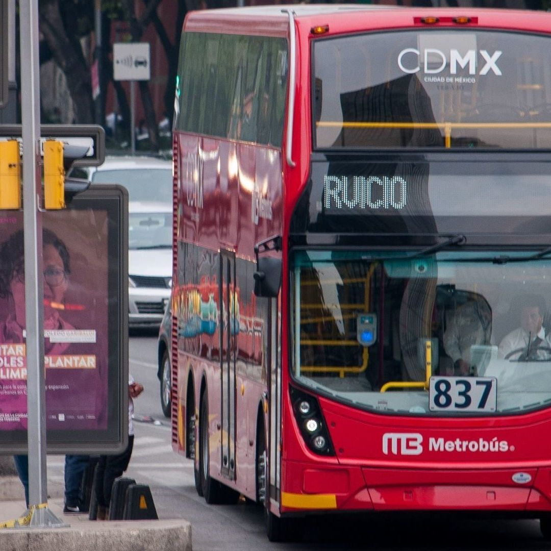 Líneas 6 y 7 del Metrobús Amanecen Afectadas; Estas Estaciones No Tienen Servicio