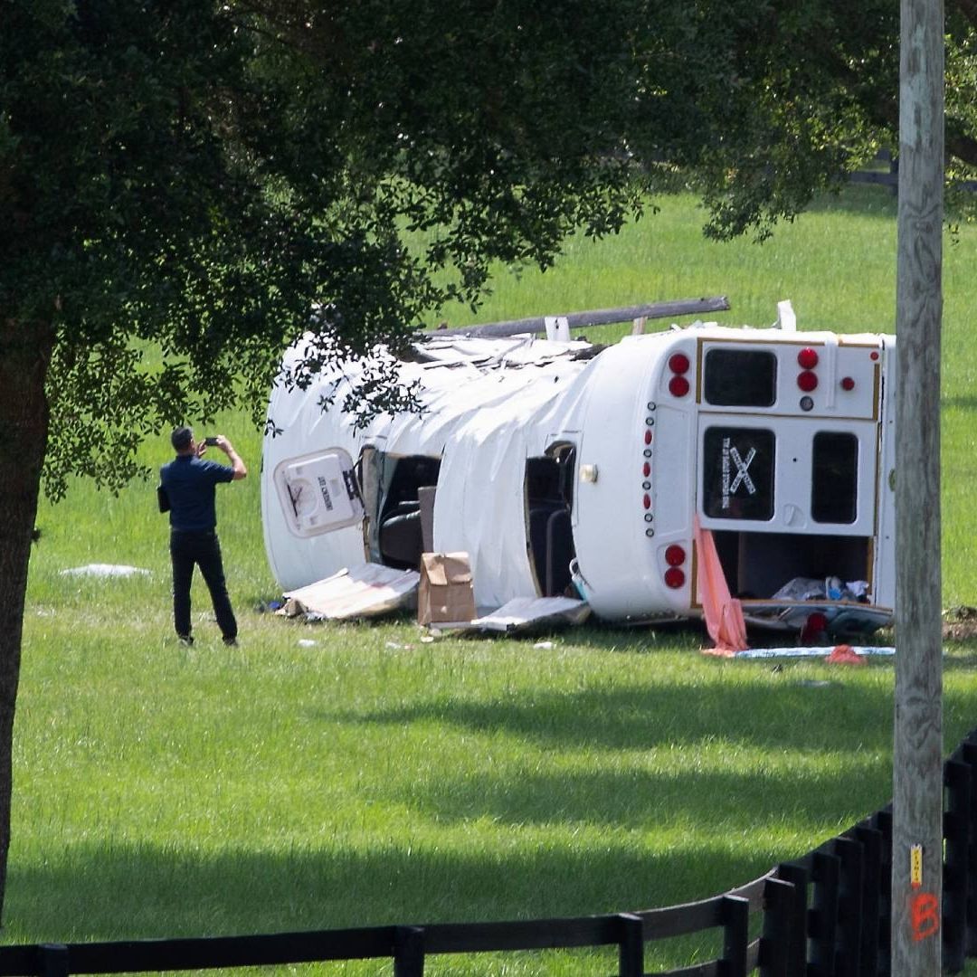 Hombre Ebrio Causó Volcadura de Autobús y Muerte de Ocho Mexicanos en Florida