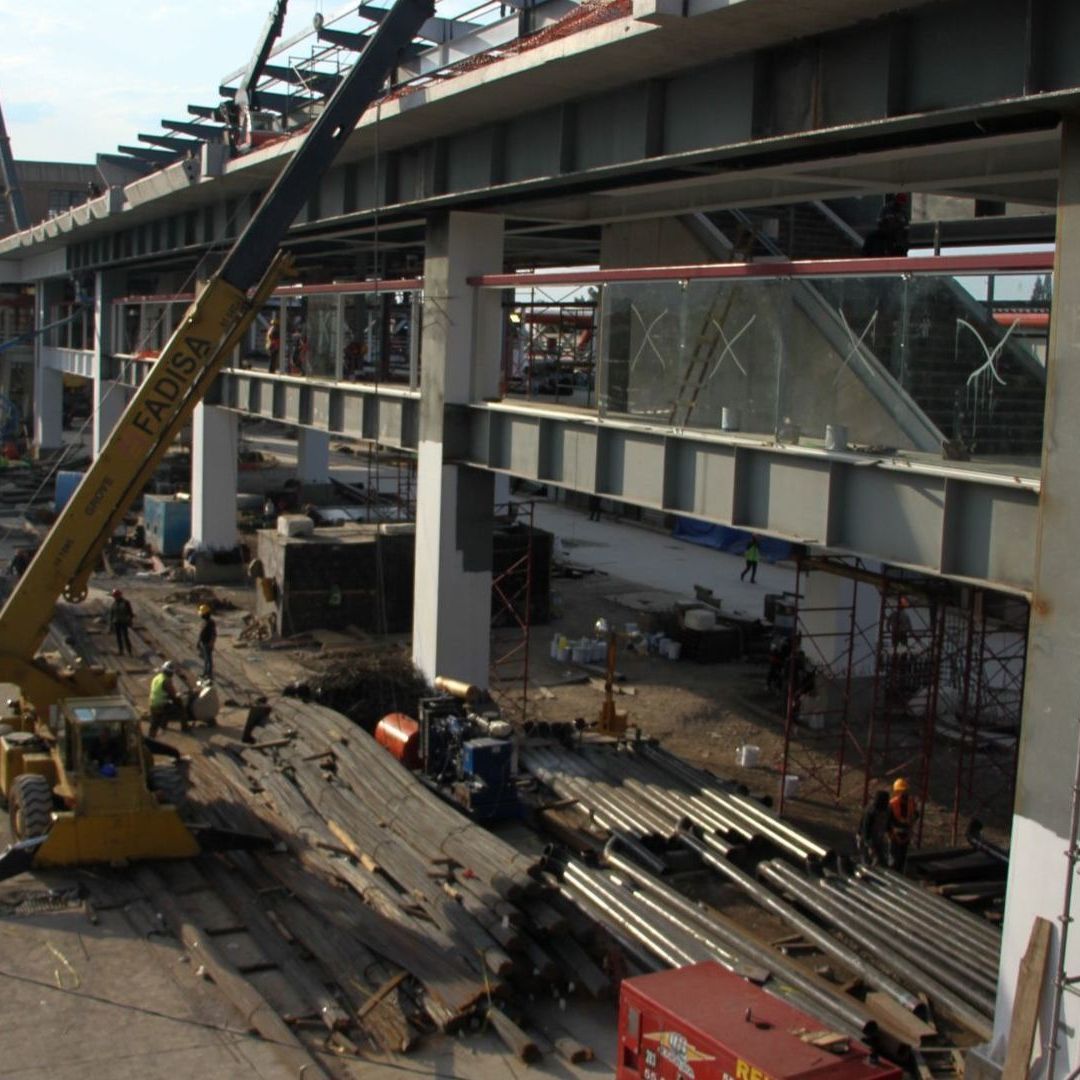 Estructura del Trolebús Elevado Cae y Mata a Trabajador en Iztapalapa