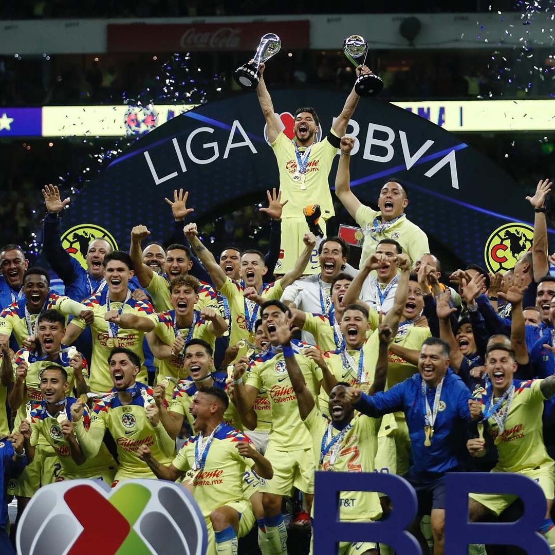 Henry Martin marcó desde los once pasos al minuto 77 el gol del campeonato para el América