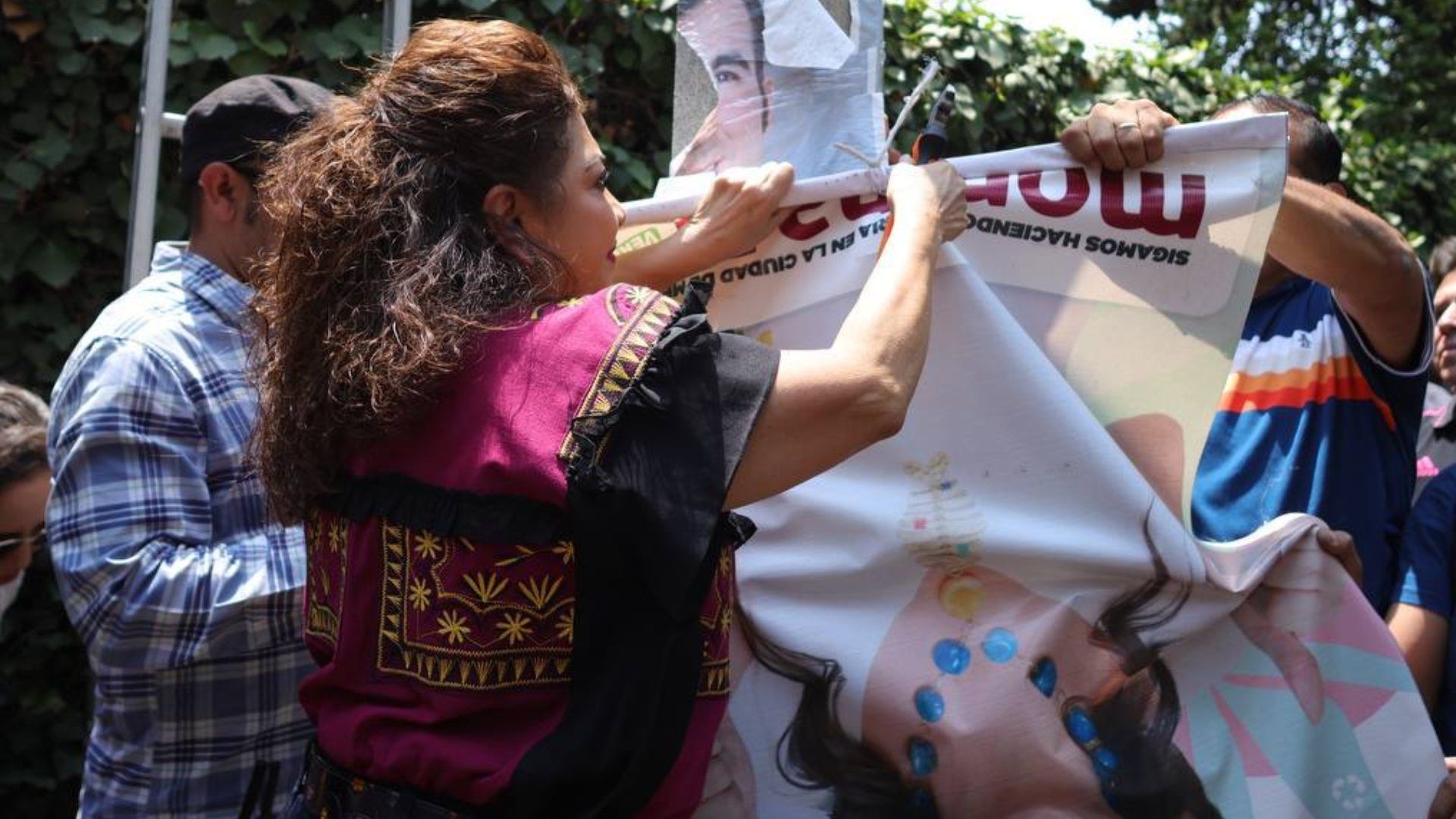Clara Brugada Comienza Retiro de Publicidad Electoral de las Calles y Anuncia ‘Ruta de la Victoria’