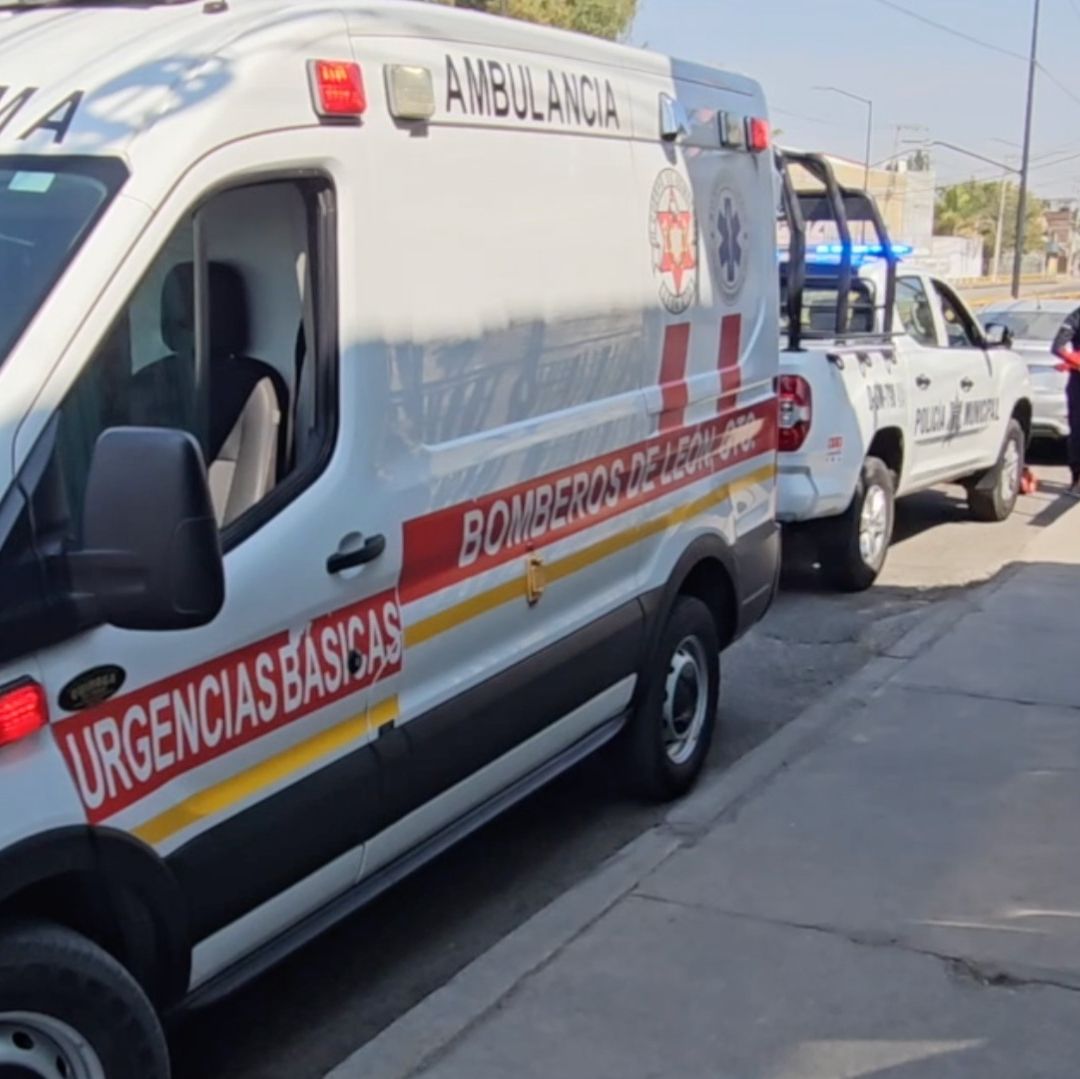 Hombre es Atacado con un Machete por su Sobrino en Jardines de San Miguelito en León. Foto: N+