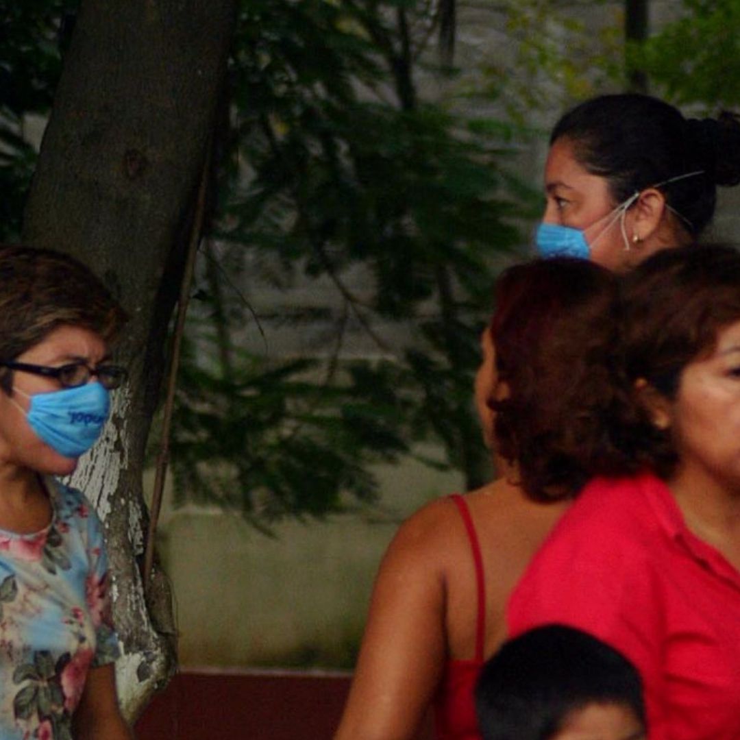 Extraño Olor a Amoniaco Pone en Alerta Vecinos de Los Reyes Ixtacala, en Tlalnepantla, Edomex