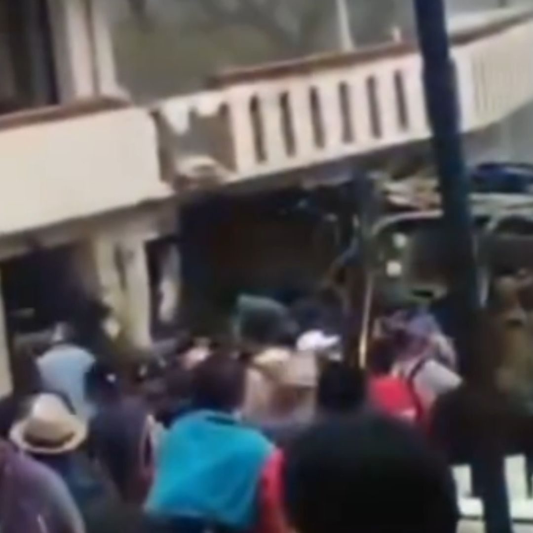 FGEO investiga choque en Guelatao