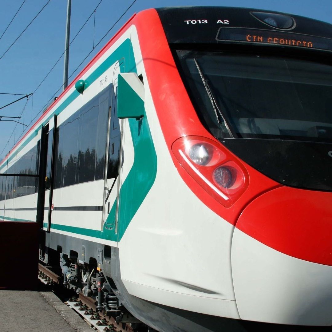 Tren Interurbano Suspende Servicio: ¿Qué Pasó?