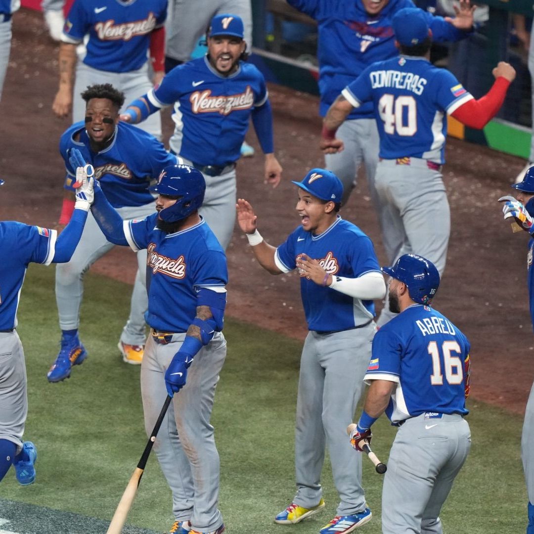 Venezuela Elimina a Japón del Clásicio Mundial de Béisbol y Asegura Pase a Olímpicos de LA.