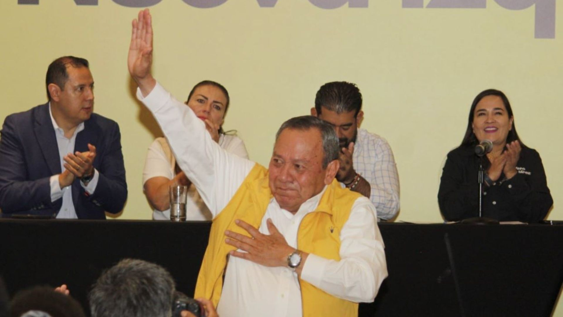 El PRD ya no existe: Jesús Zambrano
