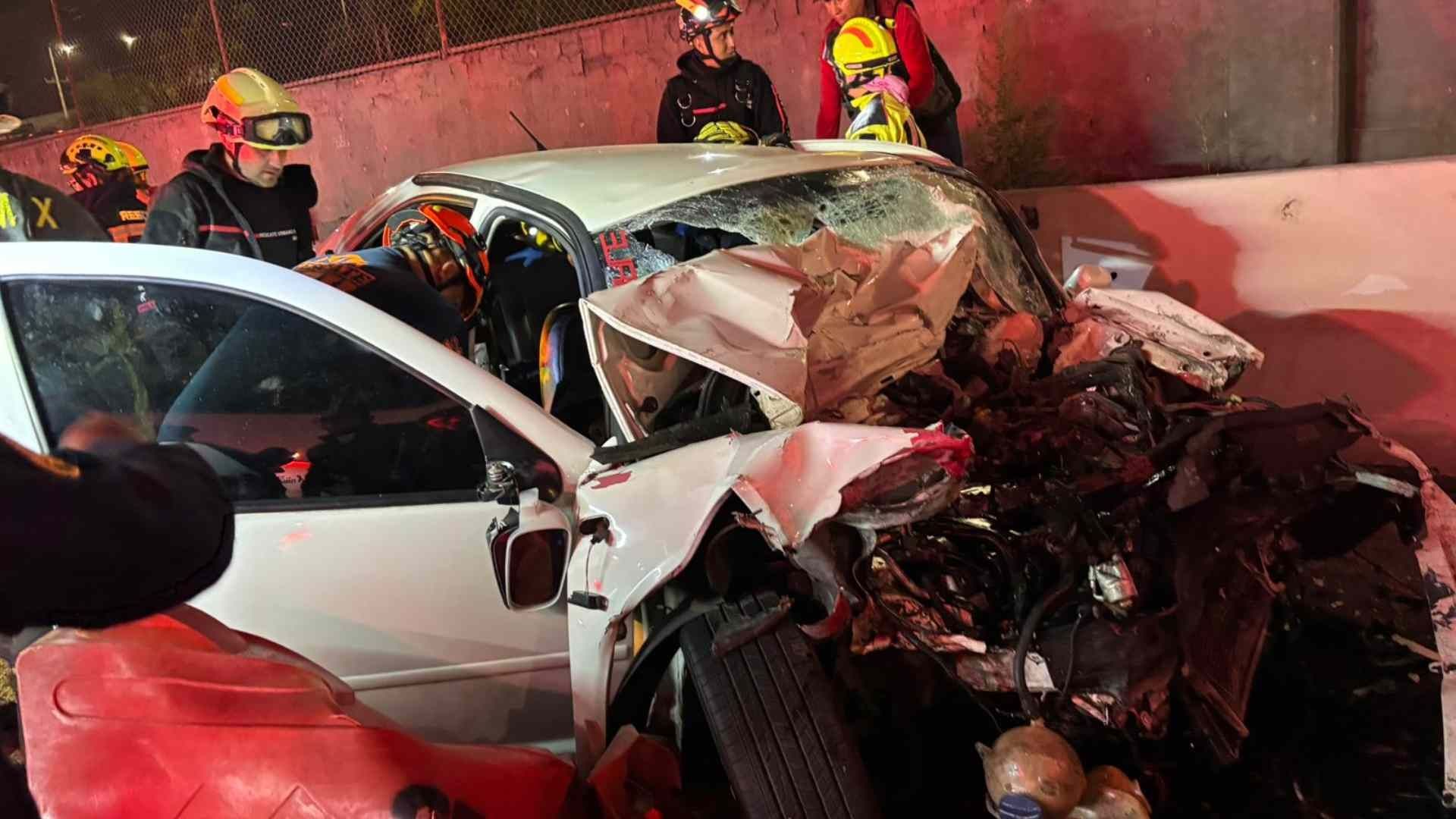Fuerte choque en Calzada Ignacio Zaragoza. Foto: N+