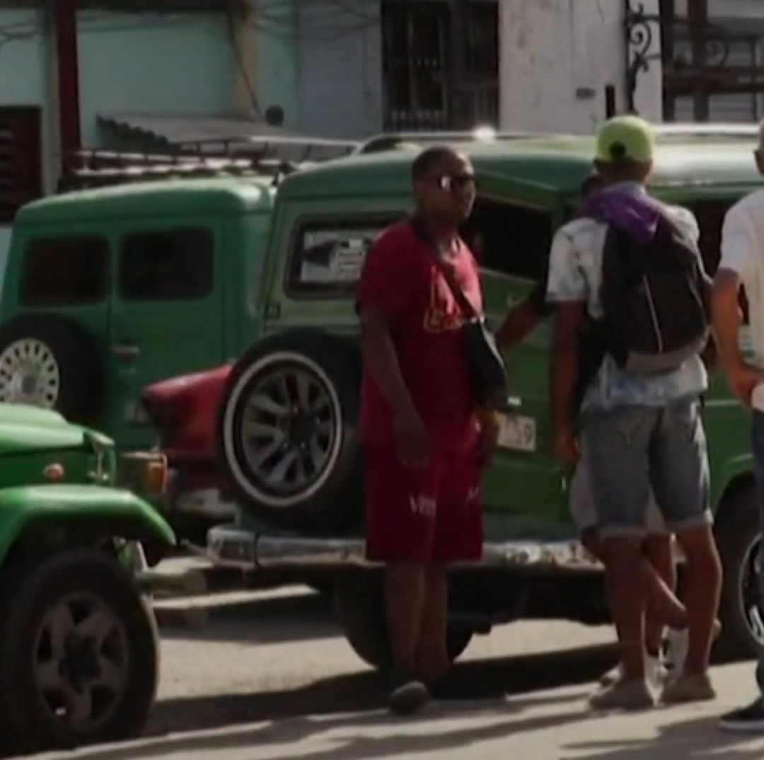 Crisis Afecta Vida Cotidiana en Cuba; Sufren por Escasez de Alimentos, Medicinas y los Apagones