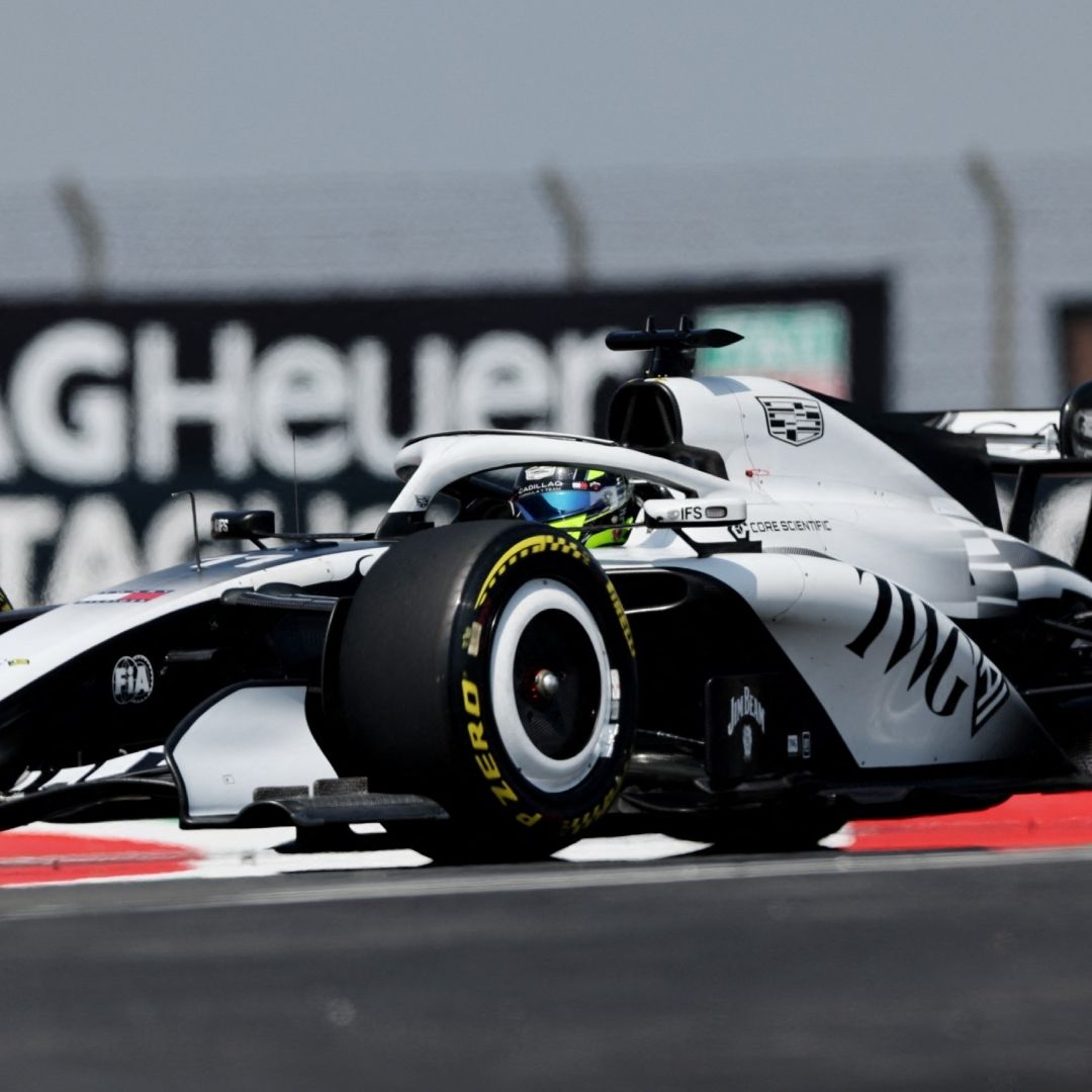 Antonelli Gana la 'Pole' en el GP de China; ¿En Qué Lugar Saldrá Sergio 'Checo' Pérez?