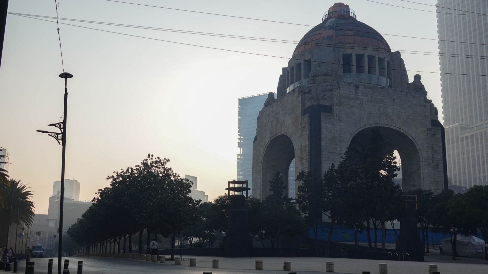 Evento en el Monumento a la Revolución qué hay hoy 13 14 y 15 de marzo 2026 horario de artistas en bazar de bandas