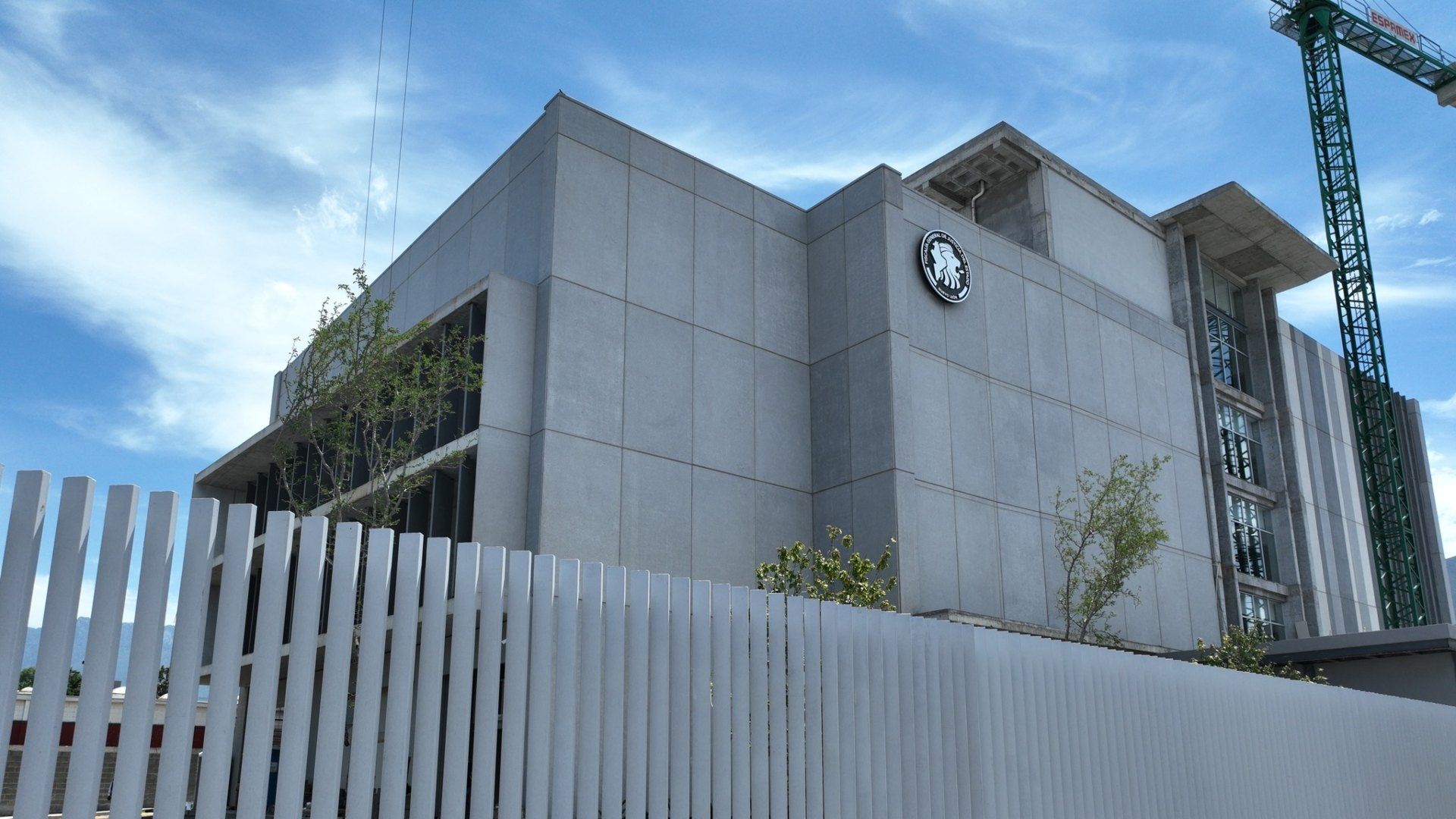 Presunto Boxeador Amateur Golpea a Guardia de Seguridad de Fraccionamiento, en Nuevo León