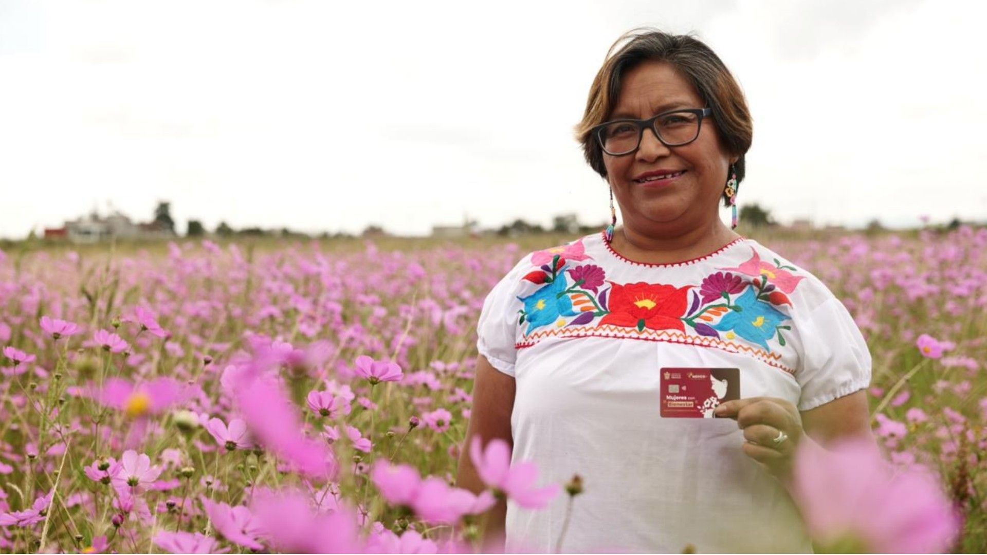Abren lugares de registro Mujeres con Bienestar en marzo 2026 piden folio qué documentos llevar