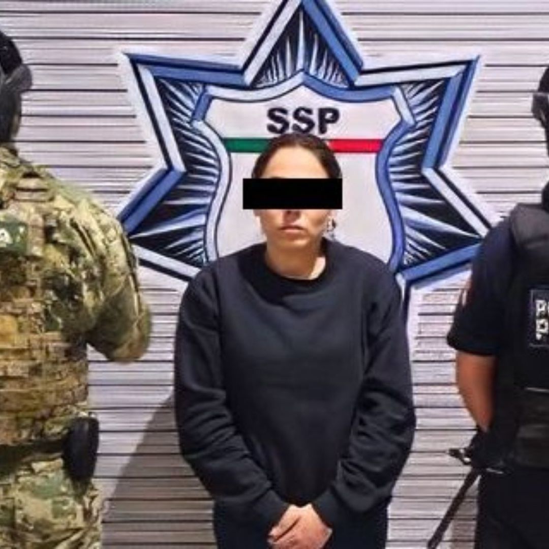 Nayeli N La Blanca La Güera Detenida Cobro Piso Despojo Locales Mercado Morelos Puebla La Familia Michoacana