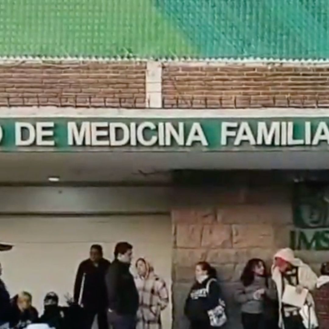 Robo Asalto Medicamentos Farmacia Clínica 13 IMSS Colonia Bugambilias Puebla